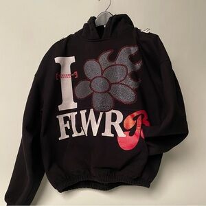 Flower brain original sweat shirt with hood and bling front.